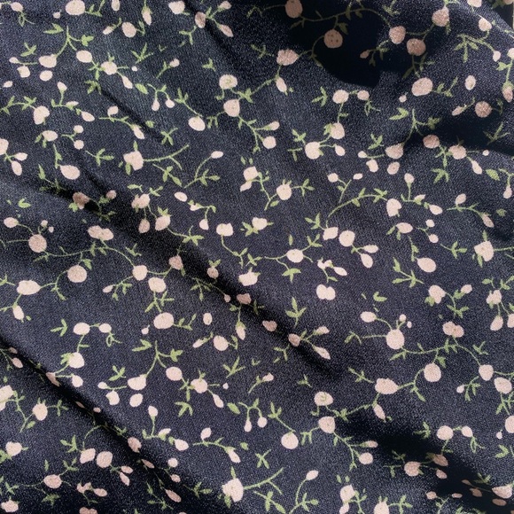 Black floral button up midi skirt - XS - Picture 2 of 2